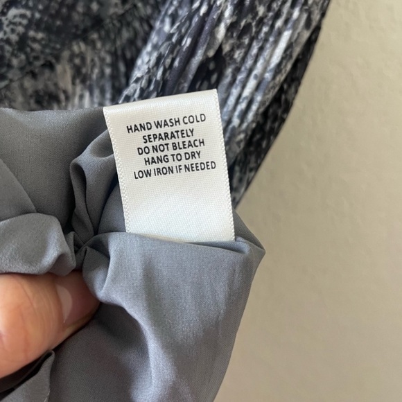 Anthropologie | Skies Are Blue Pleated Side Slit Snake Print Skirt - Picture 8 of 12